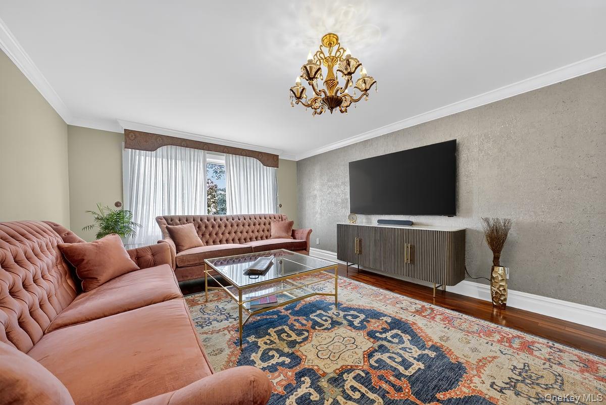 #13 photo, 20 Ashford Place, Yonkers , NY 10701