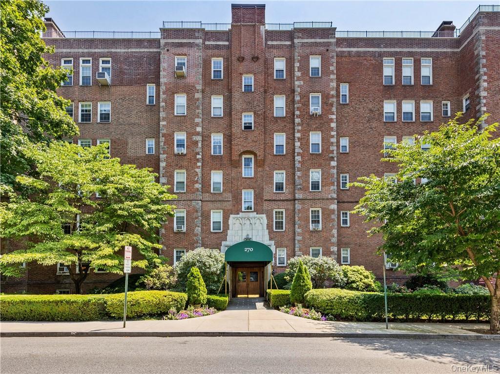 #1 photo, 270 Bronxville Road, Bronxville , NY 10708
