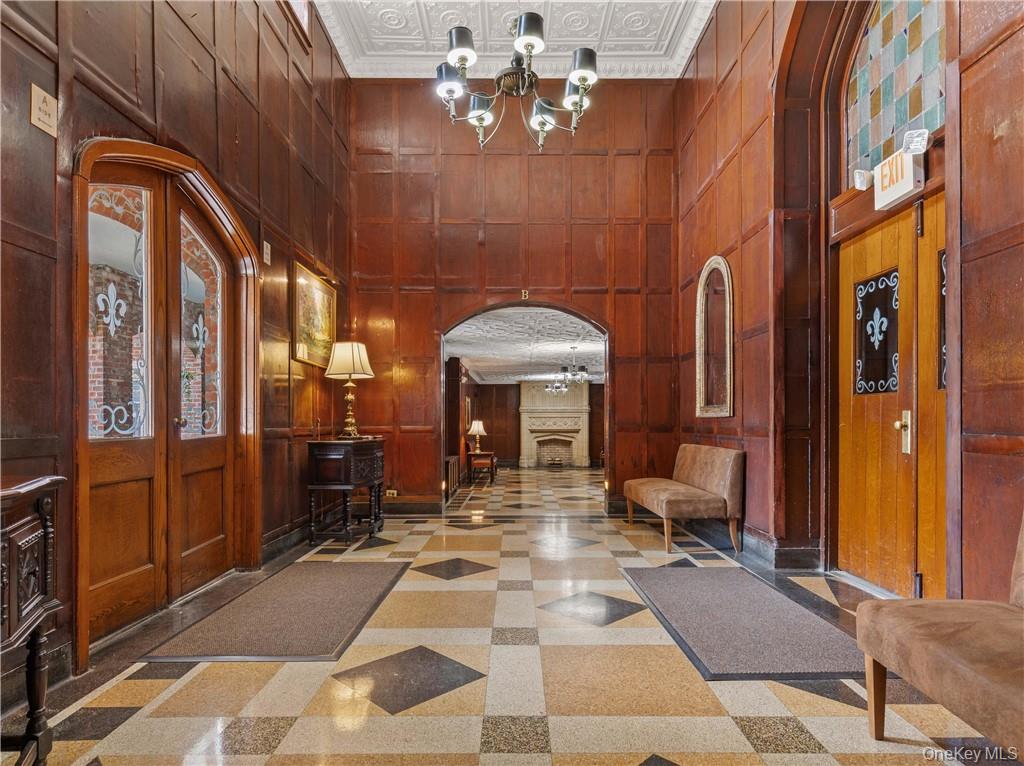 #2 photo, 270 Bronxville Road, Bronxville , NY 10708