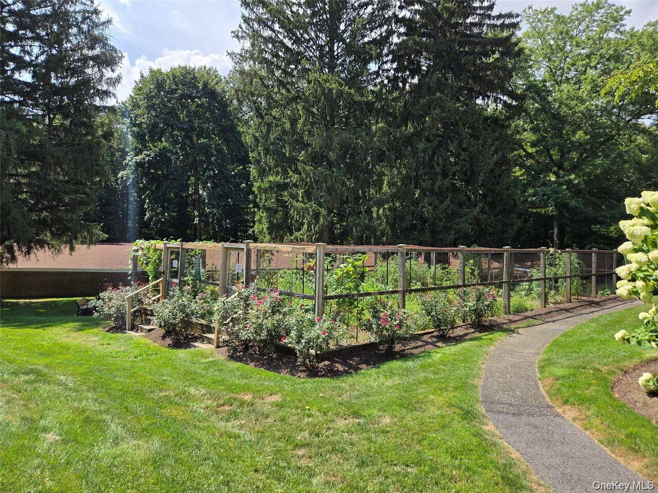 #17 photo, 8 Bryant Crescent, White Plains , NY 10605