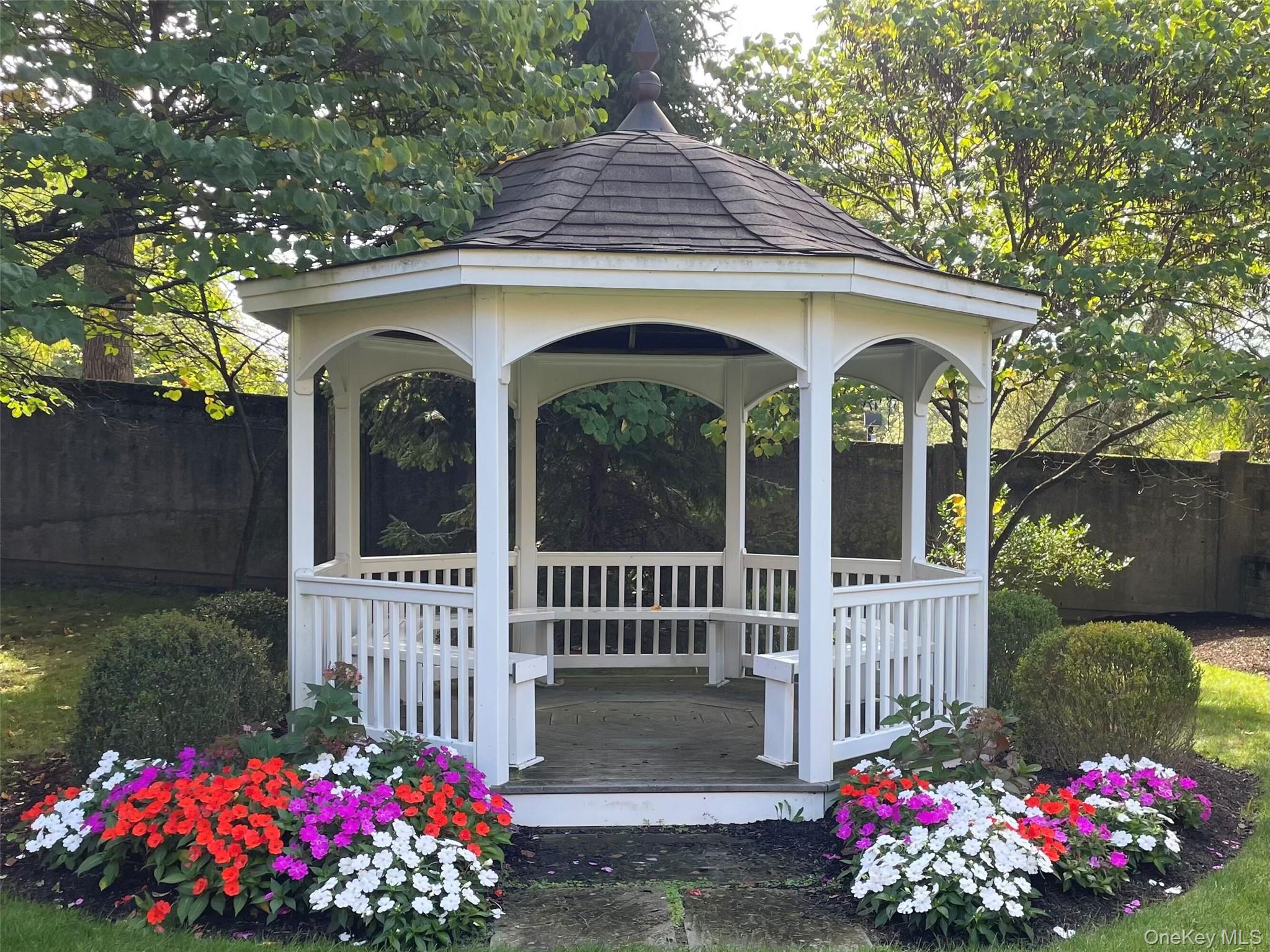 #19 photo, 8 Bryant Crescent, White Plains , NY 10605