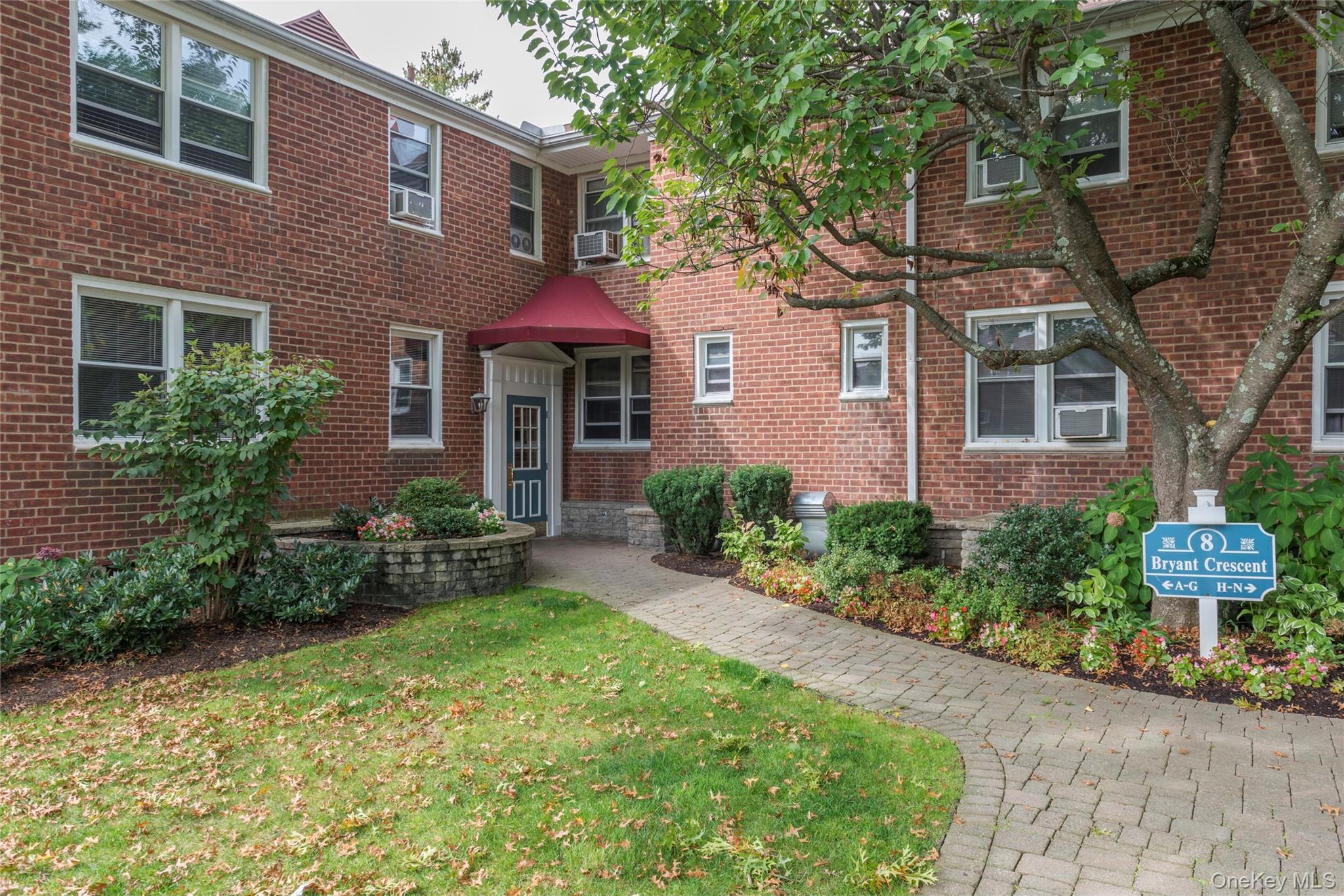 #5 photo, 8 Bryant Crescent, White Plains , NY 10605