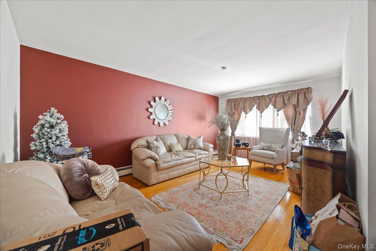 #12 photo, 1193 Neill Avenue, Bronx , NY 10461