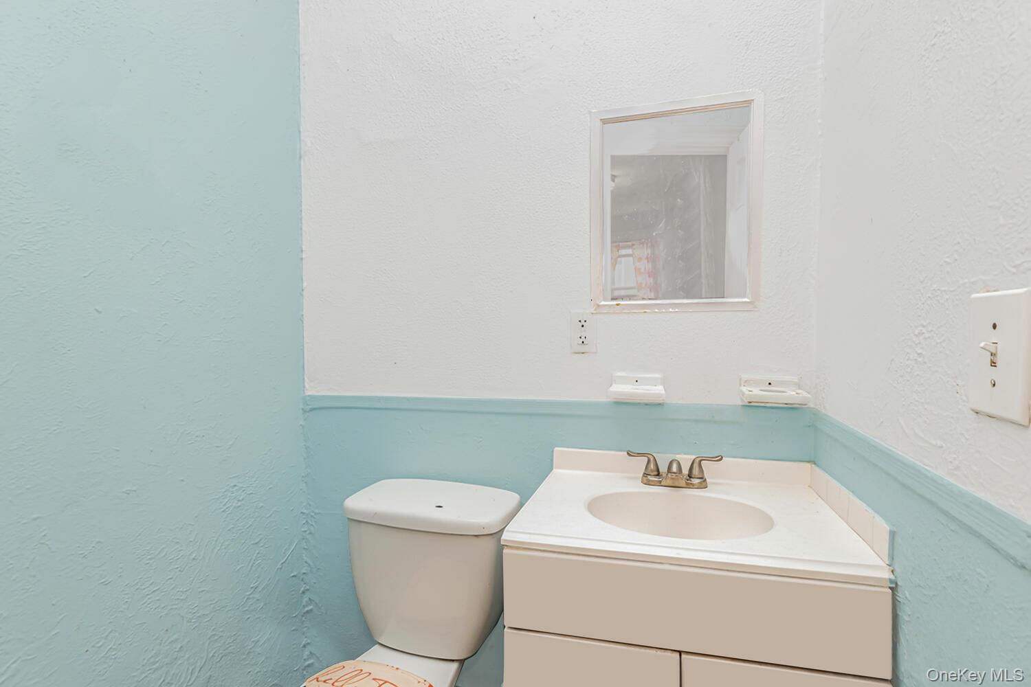 #9 photo, 338 Ashburton Avenue, Yonkers , NY 10701