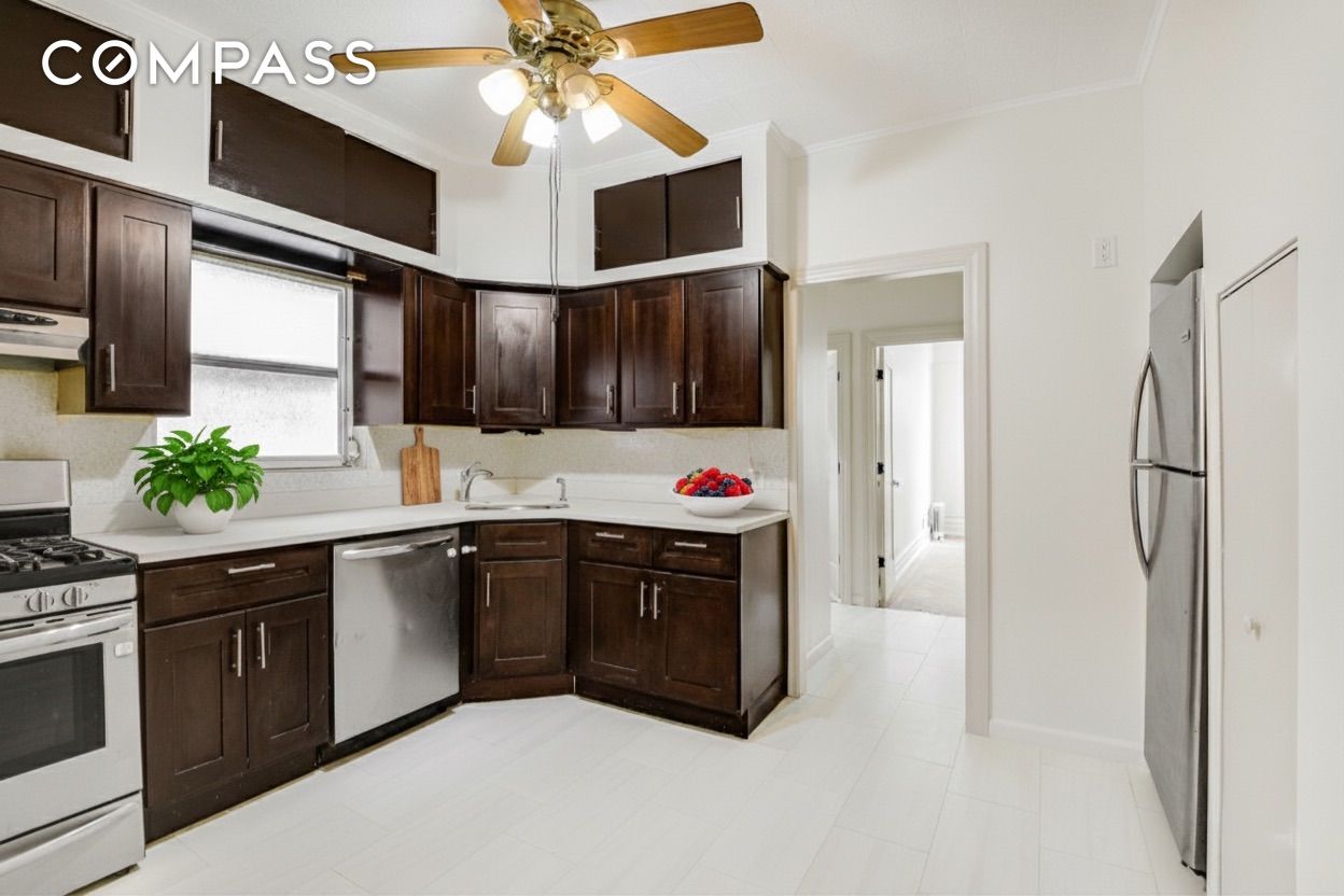 #3 photo, Brooklyn, Bay Ridge , NY 11209