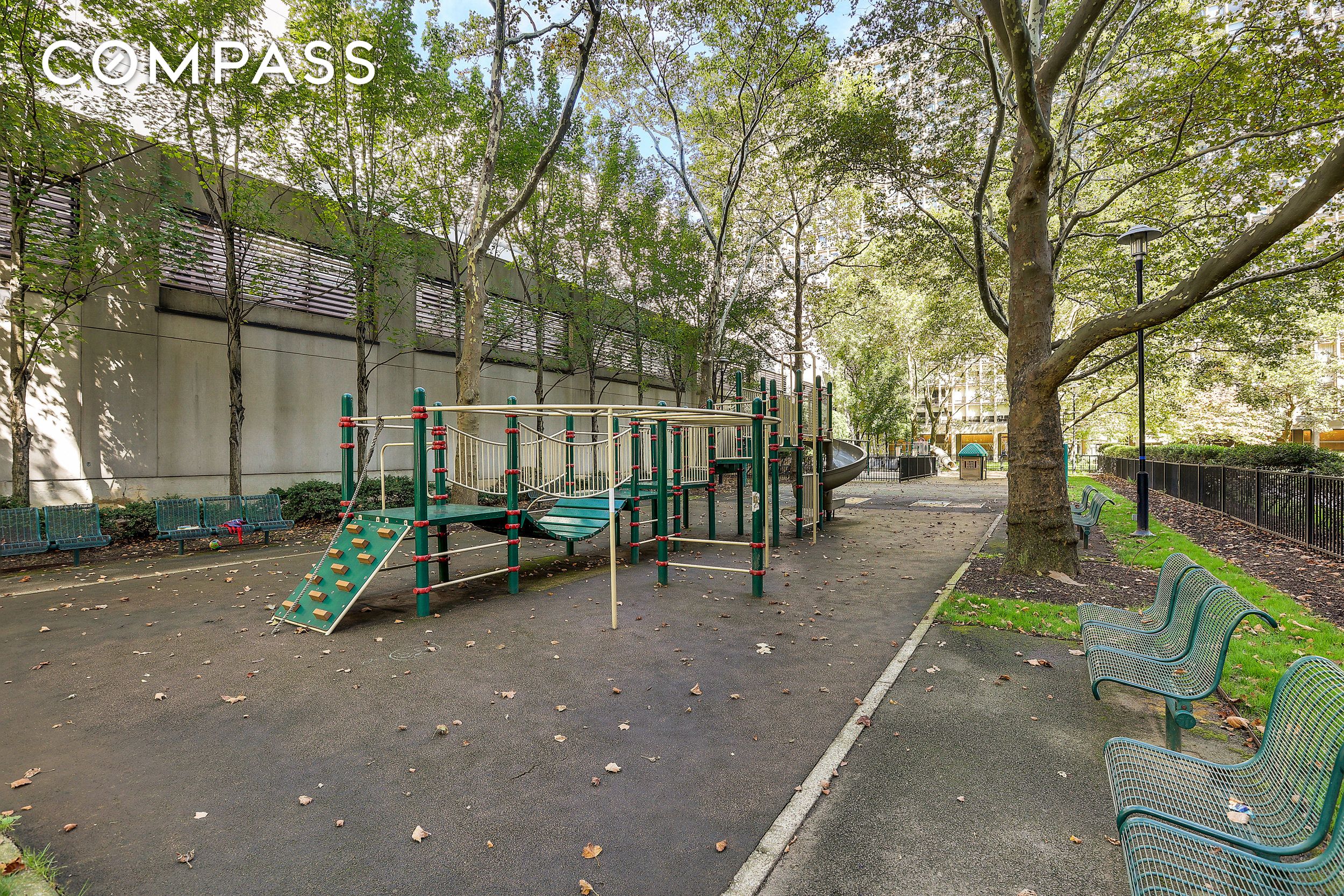 #17 photo, 300 E 33rd Street, マンハッタン Kips Bay , NY 10016