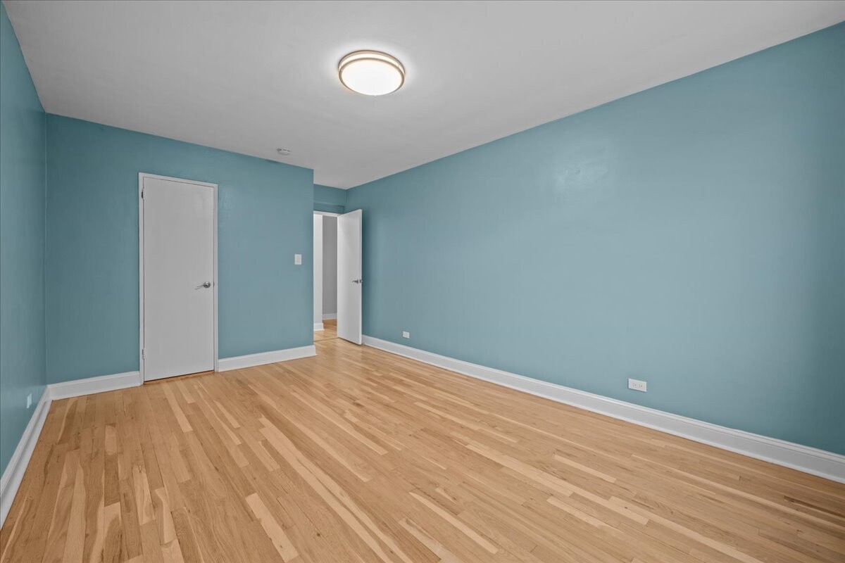 #10 photo, 3235 CAMBRIDGE Avenue, Central Riverdale , NY 10463