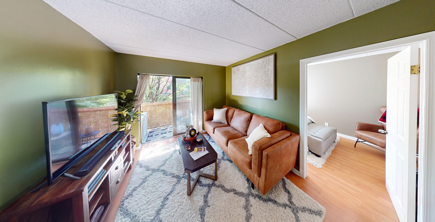 #1 photo, 75-58 113TH Street, Forest Hills , NY 11375