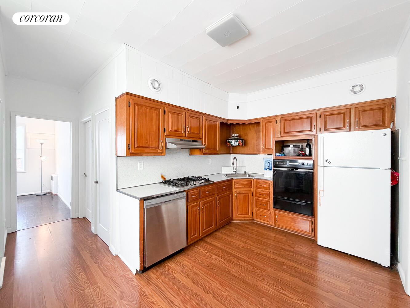 #7 photo, Maspeth, Maspeth , NY 11378