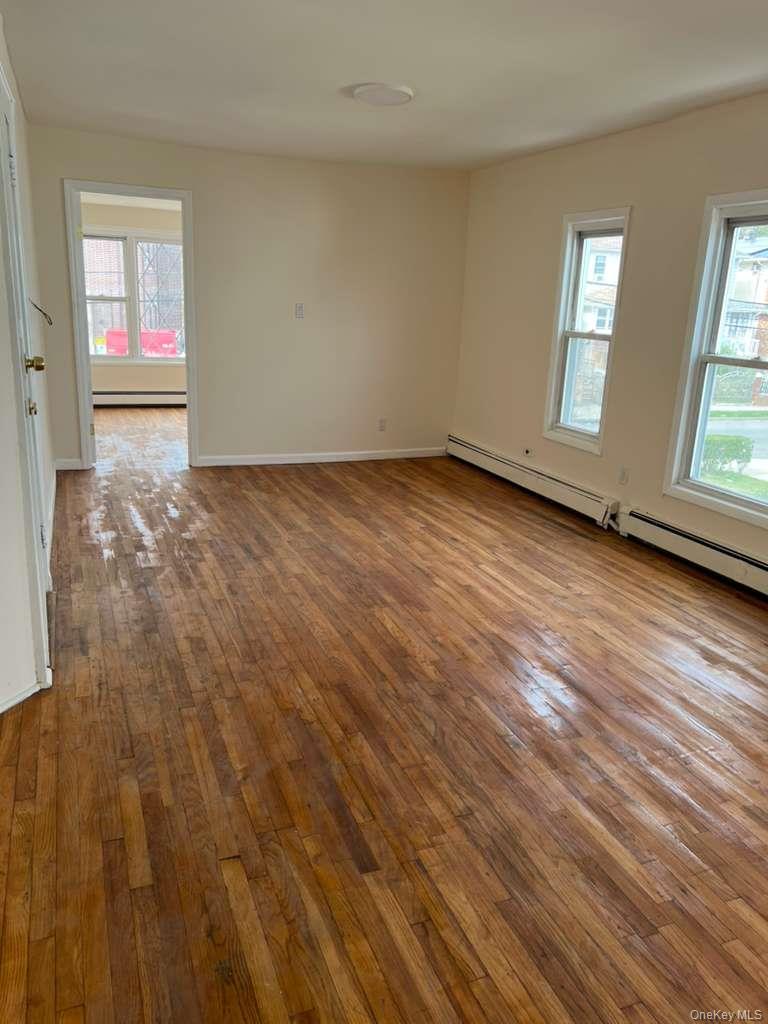 #1 photo, 9033 197th Street, 皇后区 Hollis , NY 11423