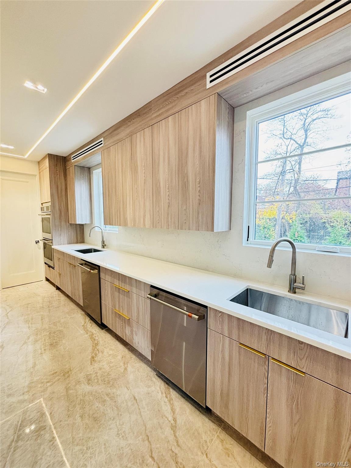 #8 photo, 136 Park Street, Woodmere , NY 11598