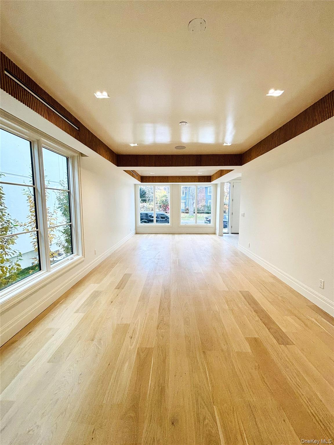 #9 photo, 136 Park Street, Woodmere , NY 11598