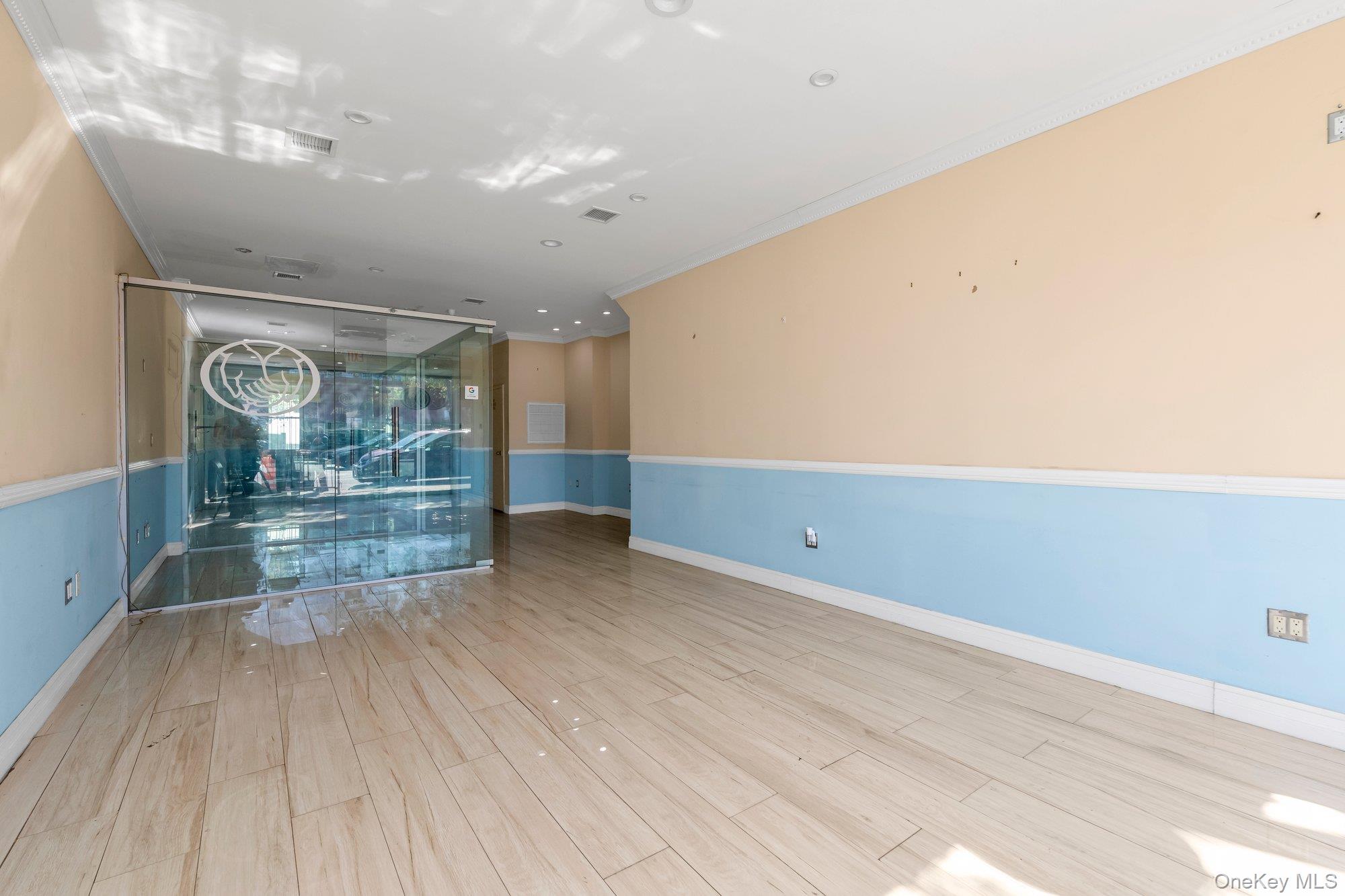 #3 photo, 13411 Liberty Avenue, クイーンズ区 Richmond Hill , NY 11419