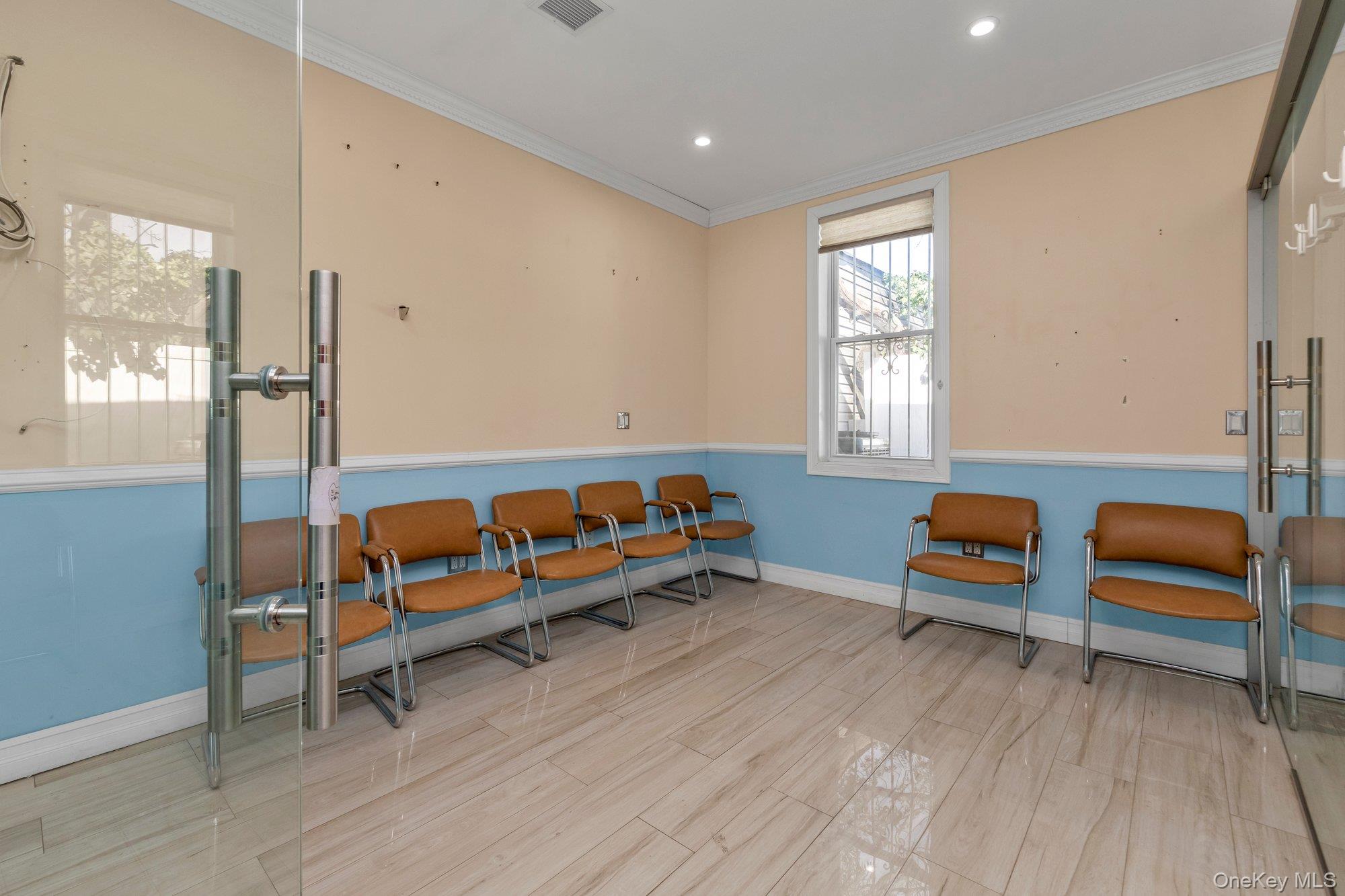 #5 photo, 13411 Liberty Avenue, クイーンズ区 Richmond Hill , NY 11419