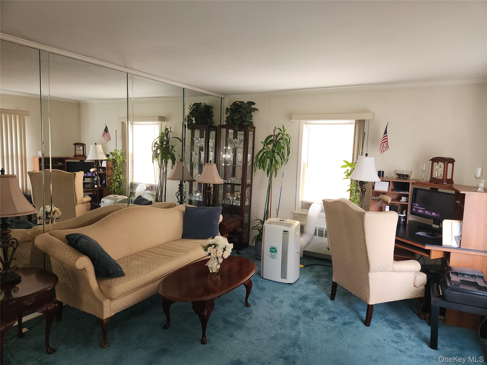 #8 photo, 305 Warren Street, Uniondale , NY 11553