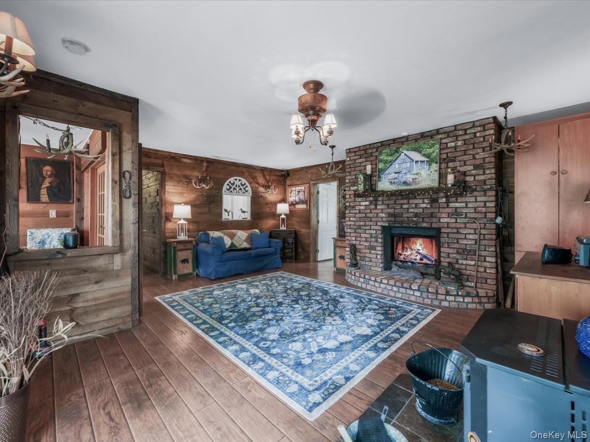 #10 photo, 80 Fairview Avenue, ナッソー郡 East Meadow , NY 11554