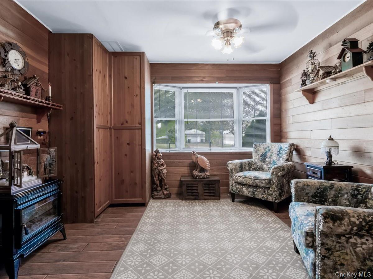 #11 photo, 80 Fairview Avenue, ナッソー郡 East Meadow , NY 11554