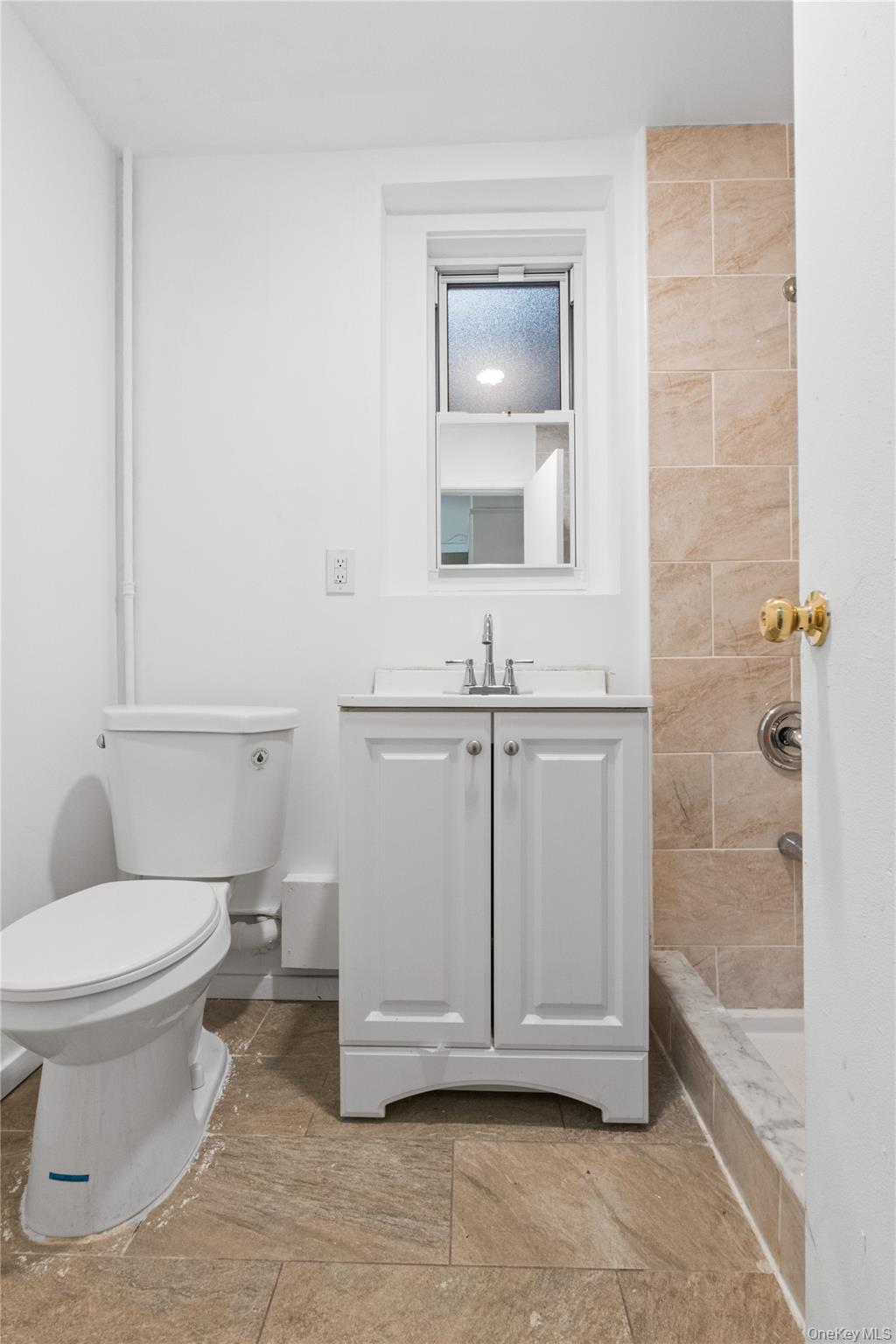 #6 photo, 4906 Fort Hamilton Parkway, Brooklyn , NY 11219