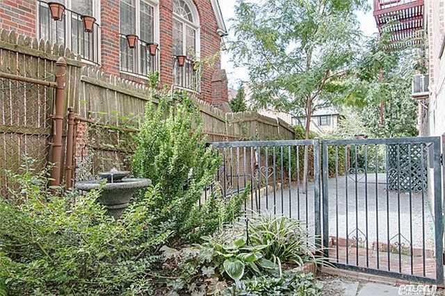 #11 photo, 86-10 34th Avenue, クイーンズ区 Jackson Heights , NY 11372