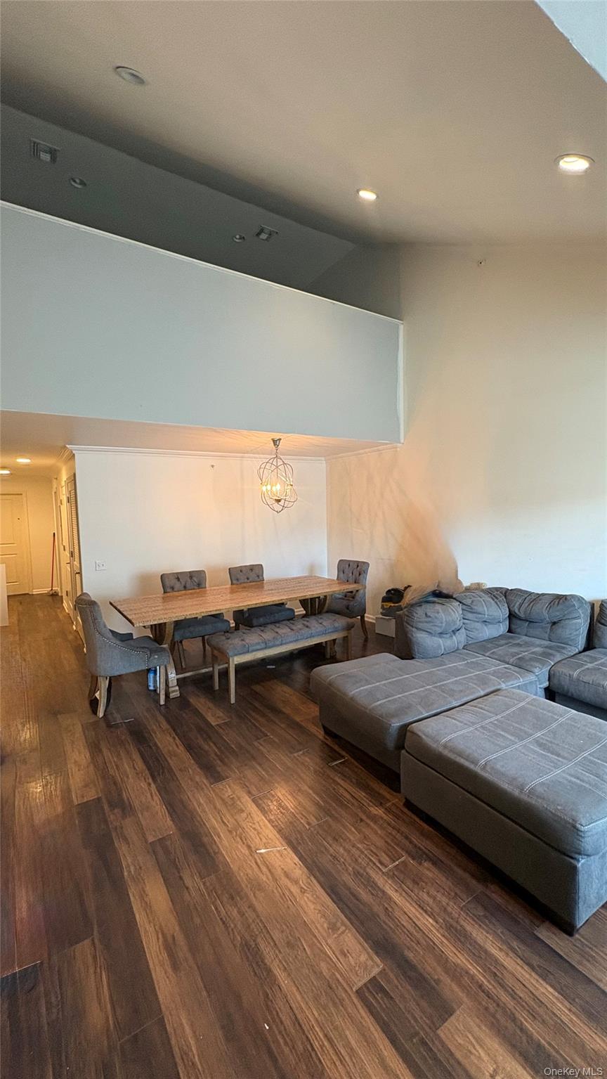 #15 photo, 164 Ashley Ct, Central Islip , NY 11722