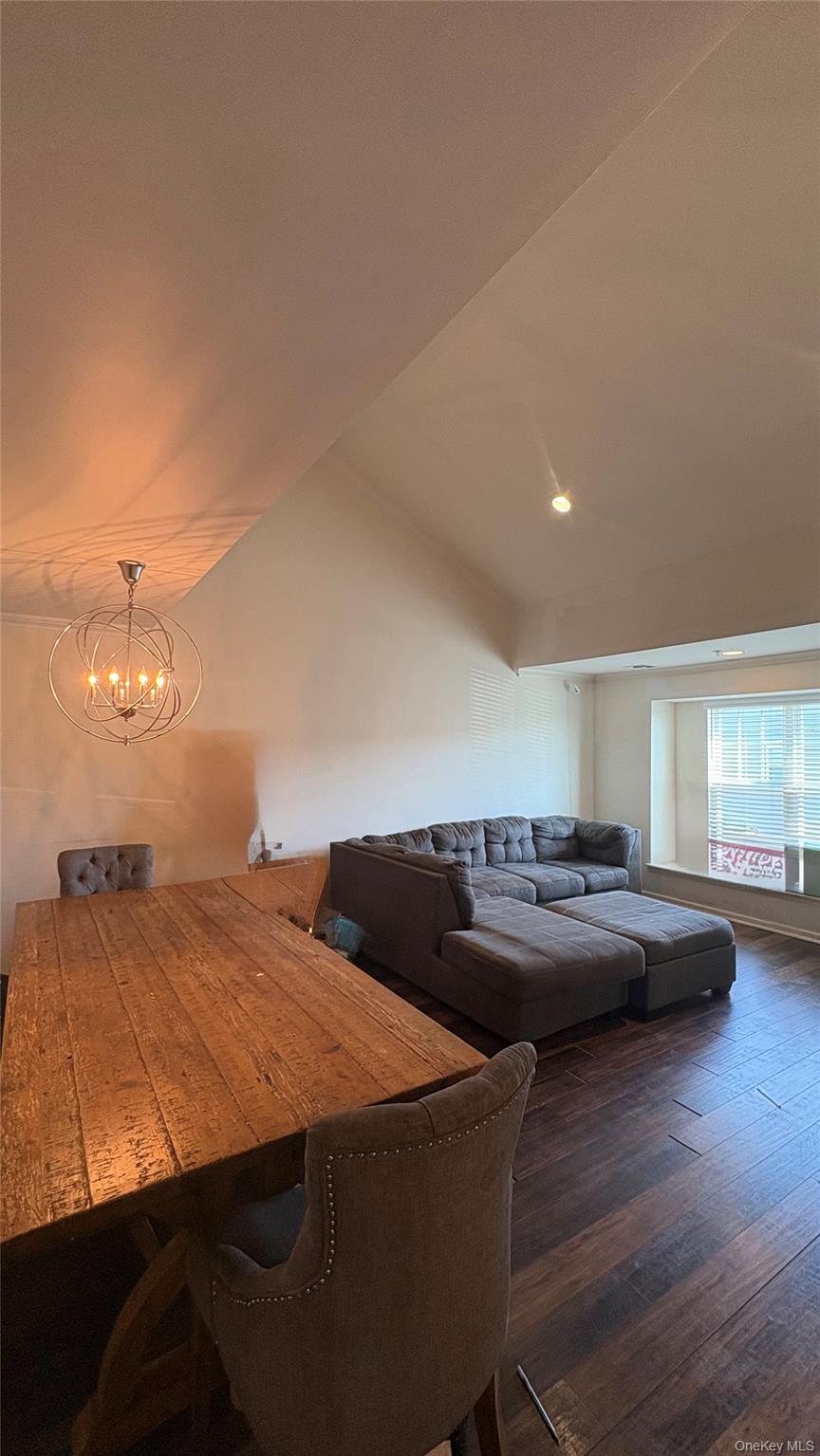 #17 photo, 164 Ashley Ct, Central Islip , NY 11722