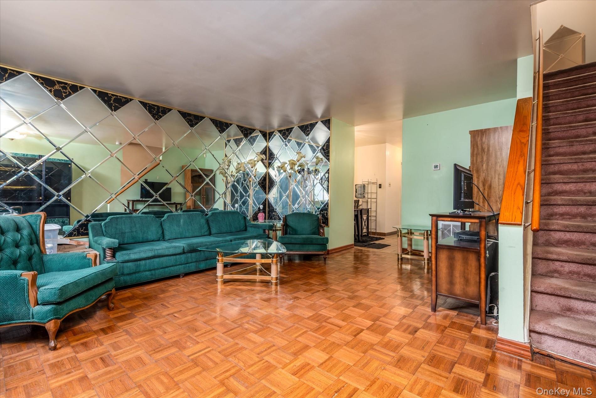 #7 photo, 563 Powell Street, Brooklyn , NY 11212