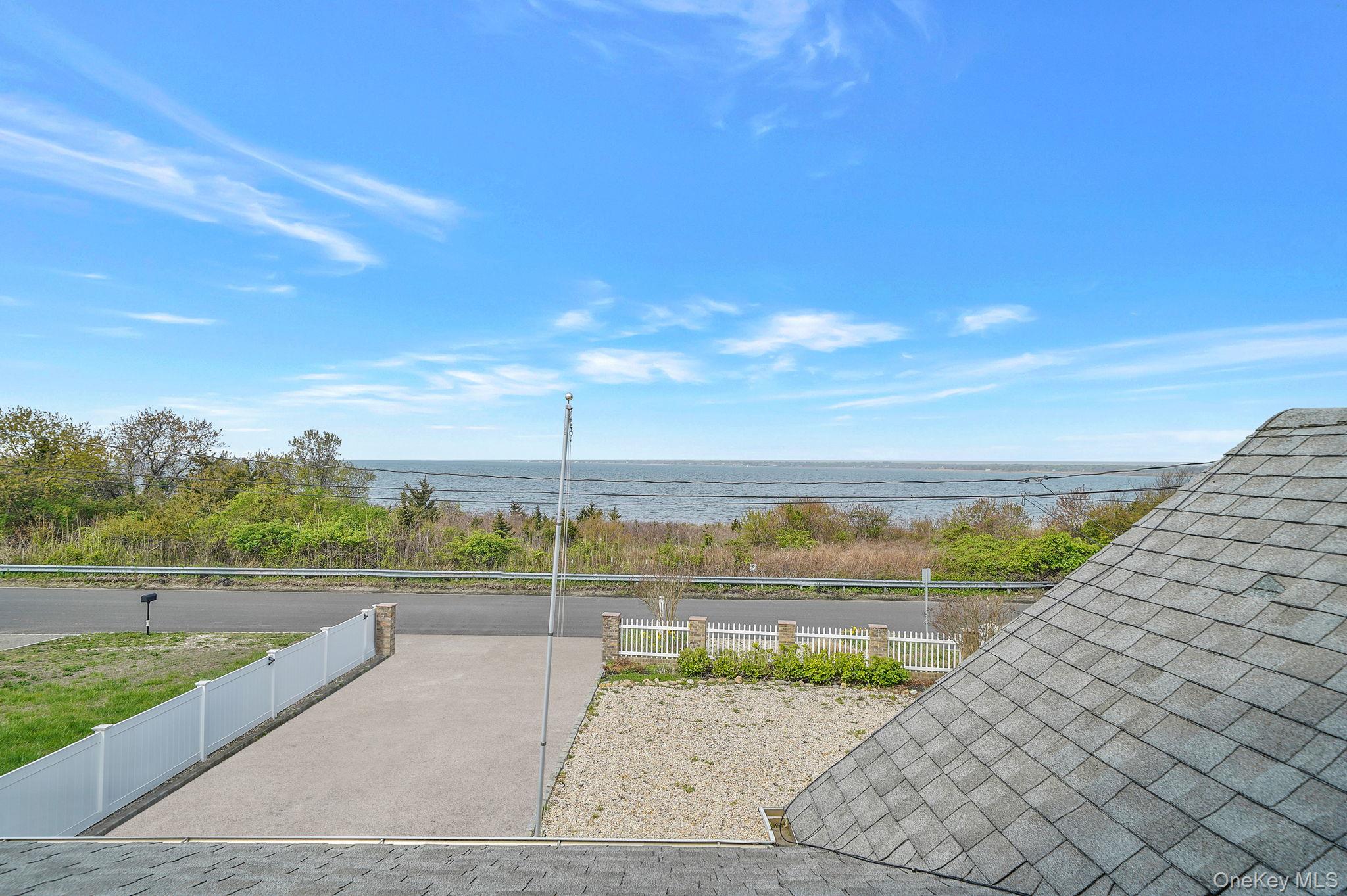 #19 photo, 7 Grandview Drive, Shirley , NY 11967