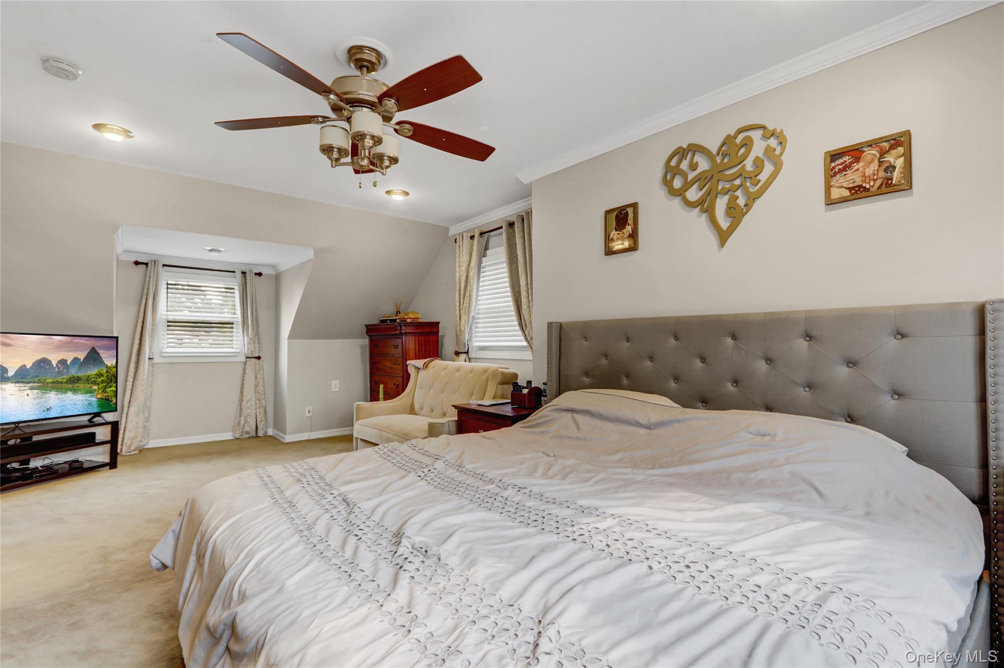 #20 photo, 8344 247th Street, كوينز Bellerose , NY 11426