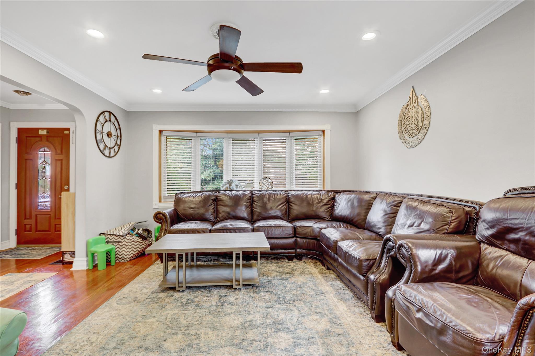 #6 photo, 8344 247th Street, كوينز Bellerose , NY 11426