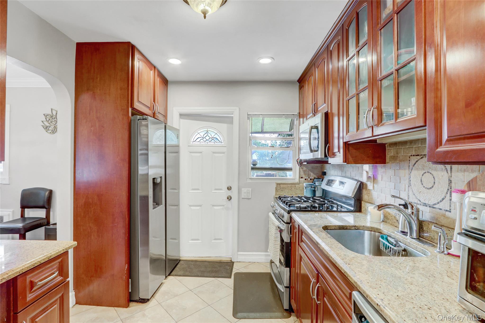 #9 photo, 8344 247th Street, كوينز Bellerose , NY 11426