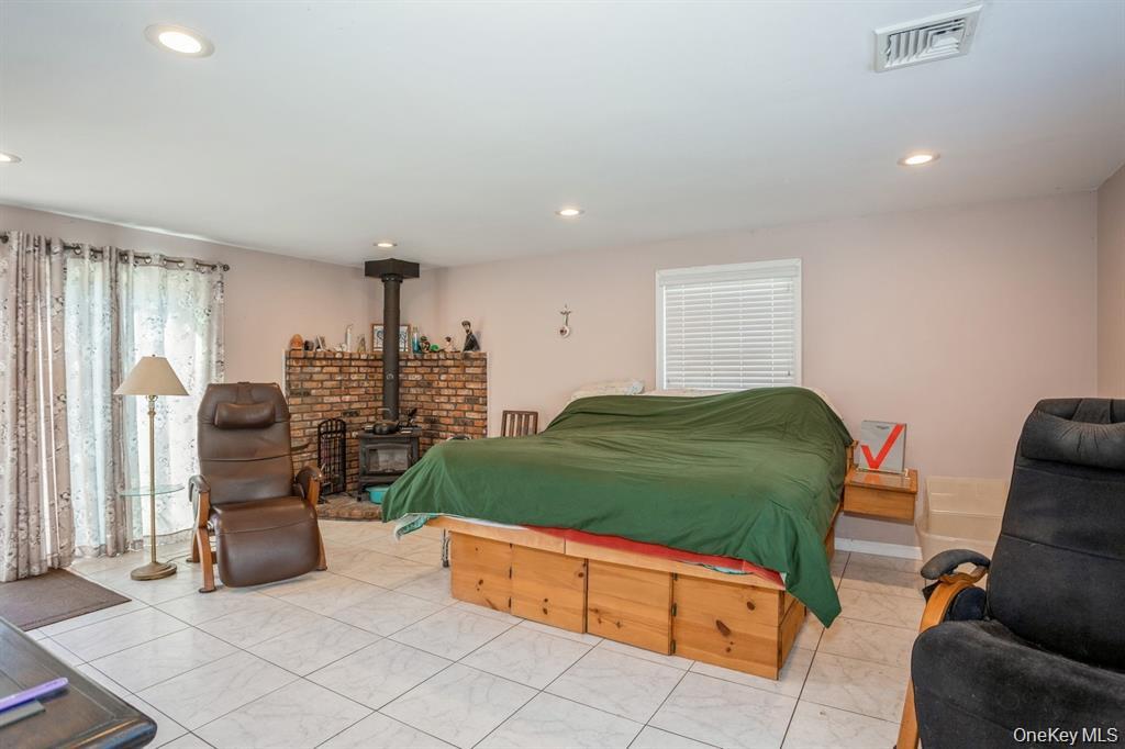 #8 photo, 29 Robert Street, Patchogue , NY 11772