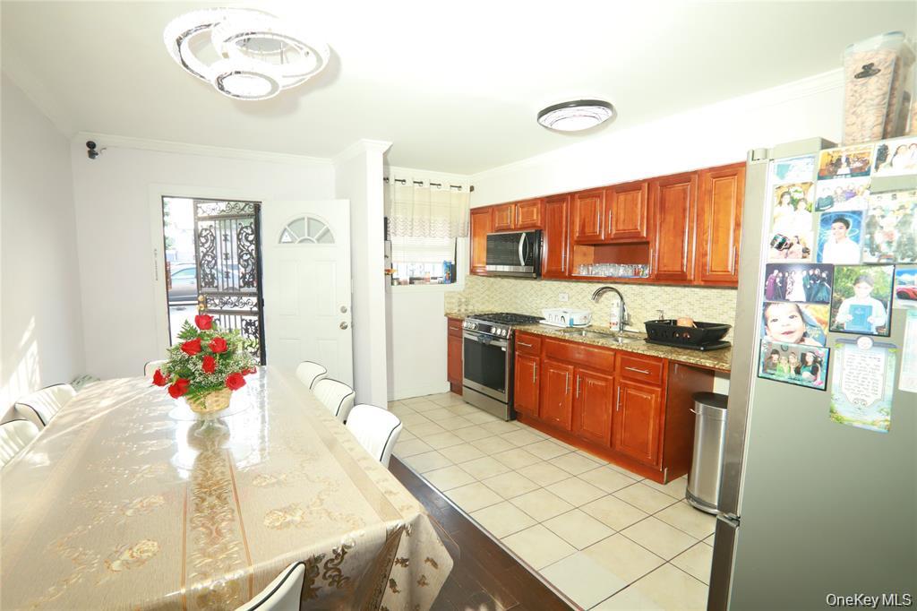 #2 photo, 71-38 147th Street, クイーンズ区 Kew Garden Hills , NY 11367