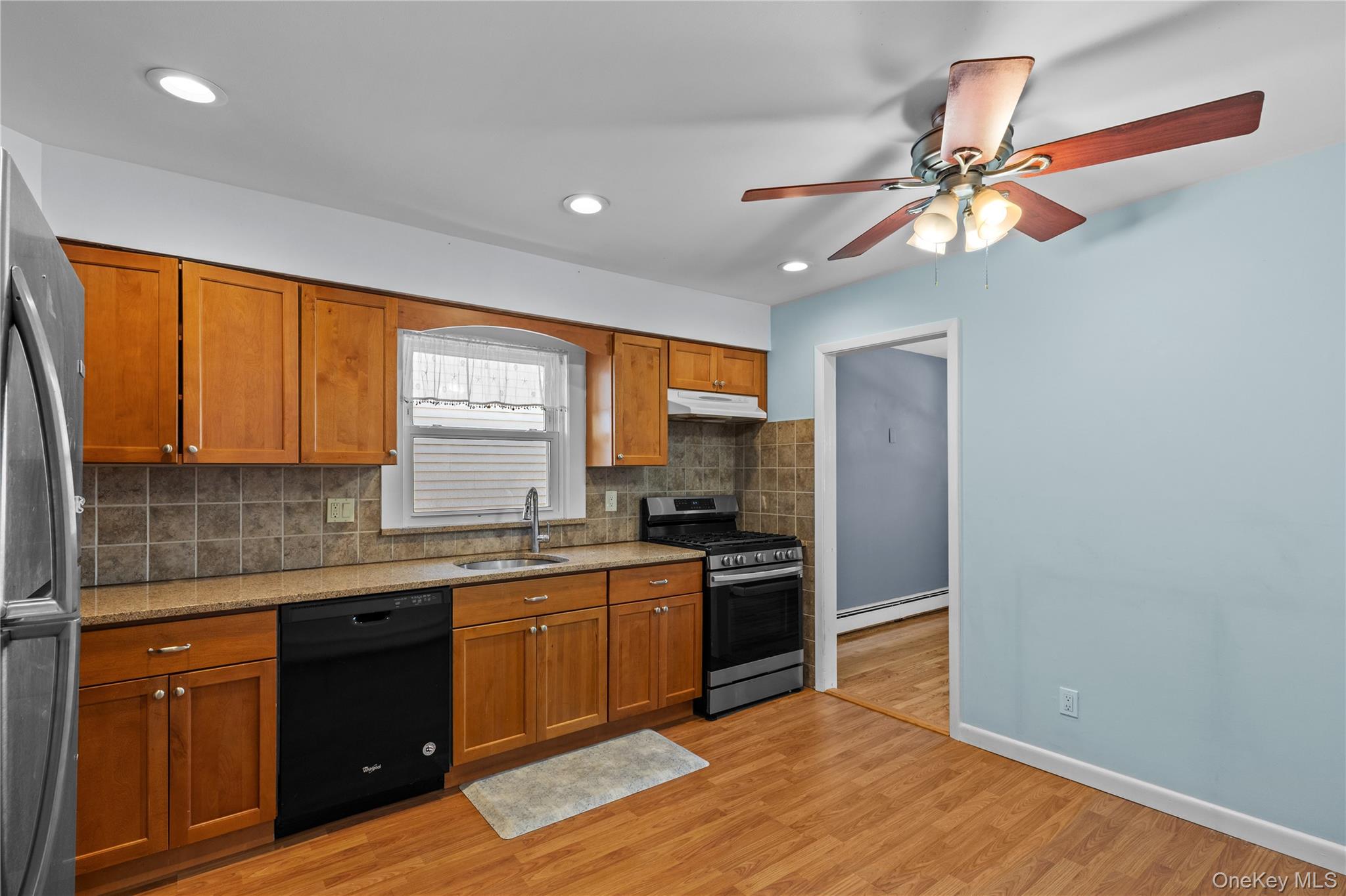 #5 photo, 538 W Hudson St, ナッソー郡 Long Beach , NY 11561