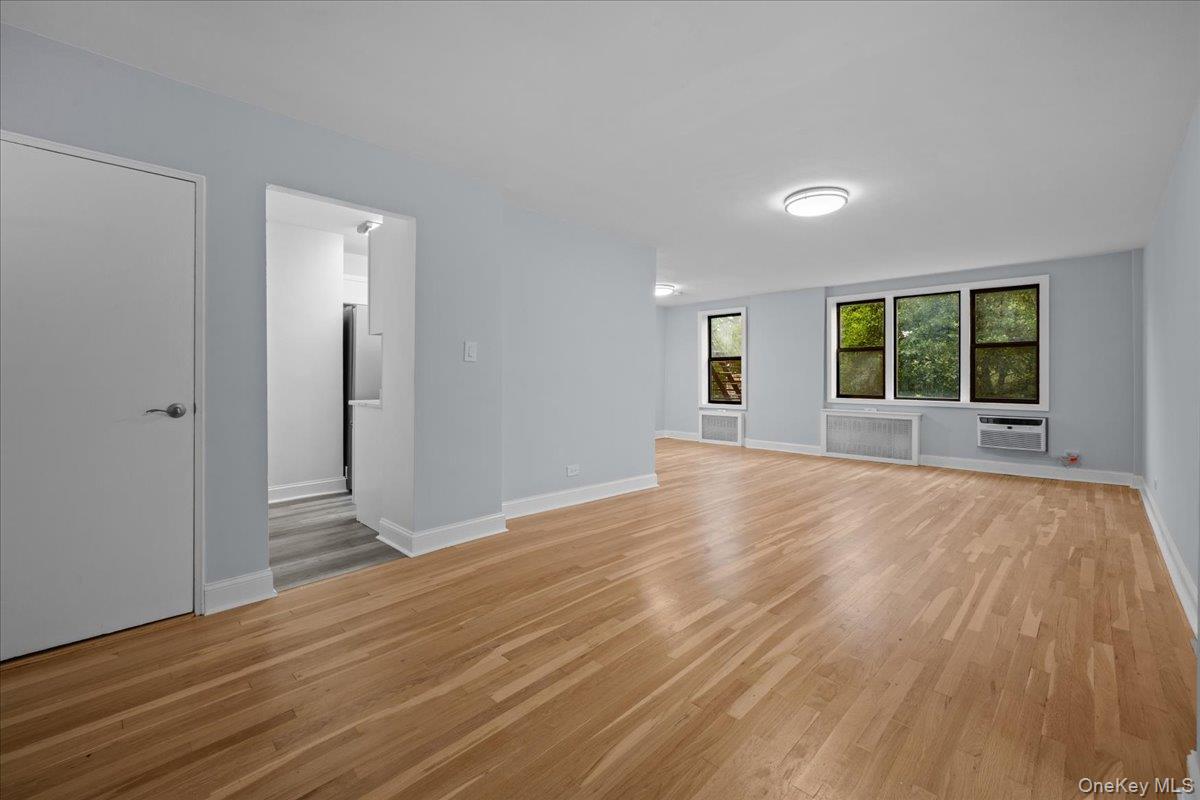 #4 photo, 3235 Cambridge ave, Bronx , NY 10463