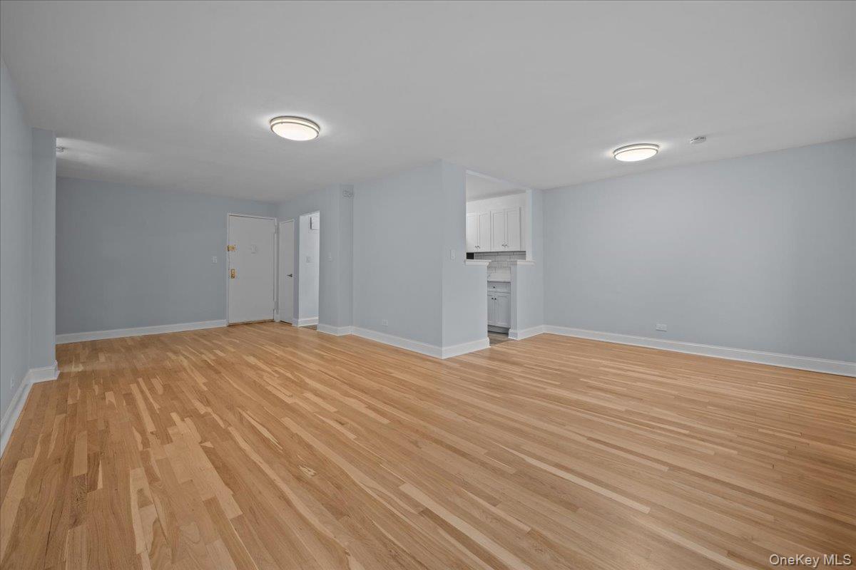 #6 photo, 3235 Cambridge ave, Bronx , NY 10463