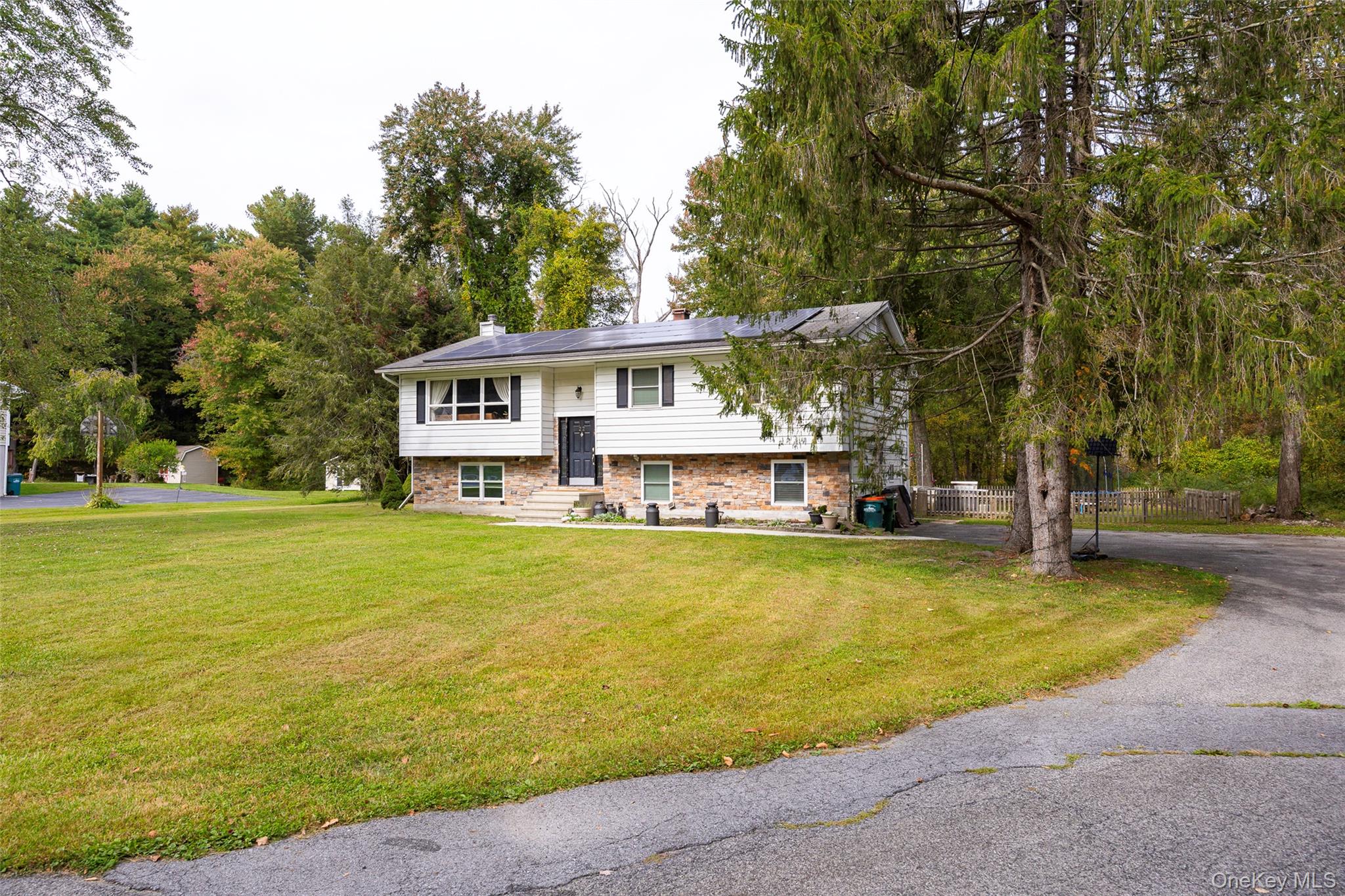 #2 photo, 22 Lenart Place, Hopewell Junction , NY 12533