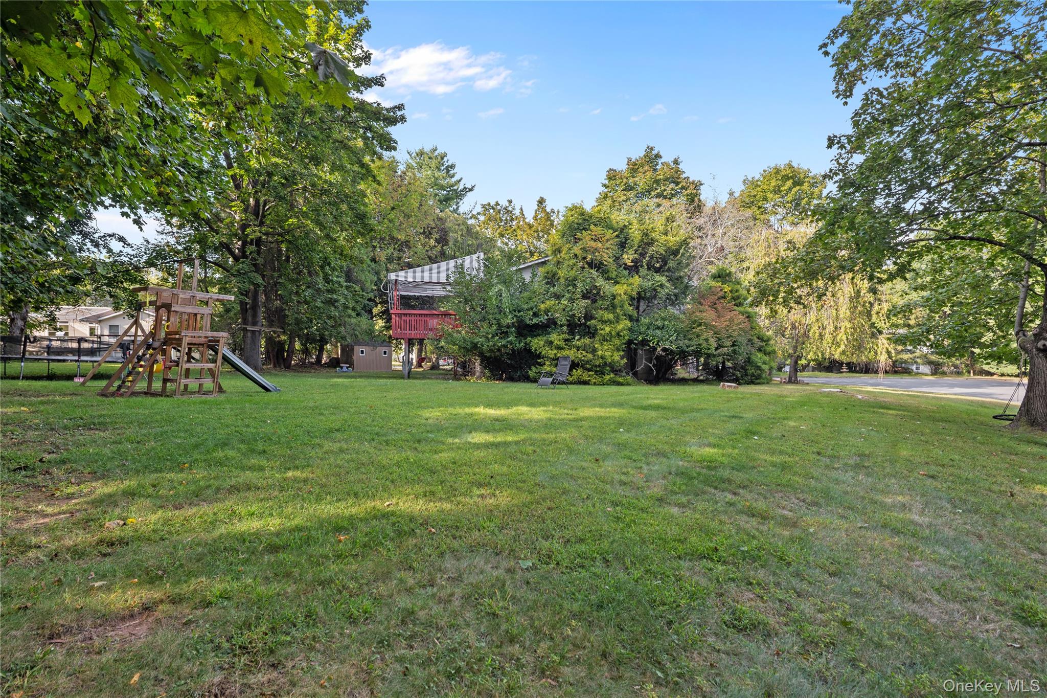 #6 photo, 15 Fairway Oval, Spring Valley , NY 10977