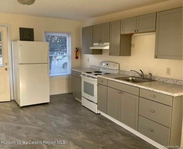 #5 photo, 254 Partition Street, Saugerties , NY 12477