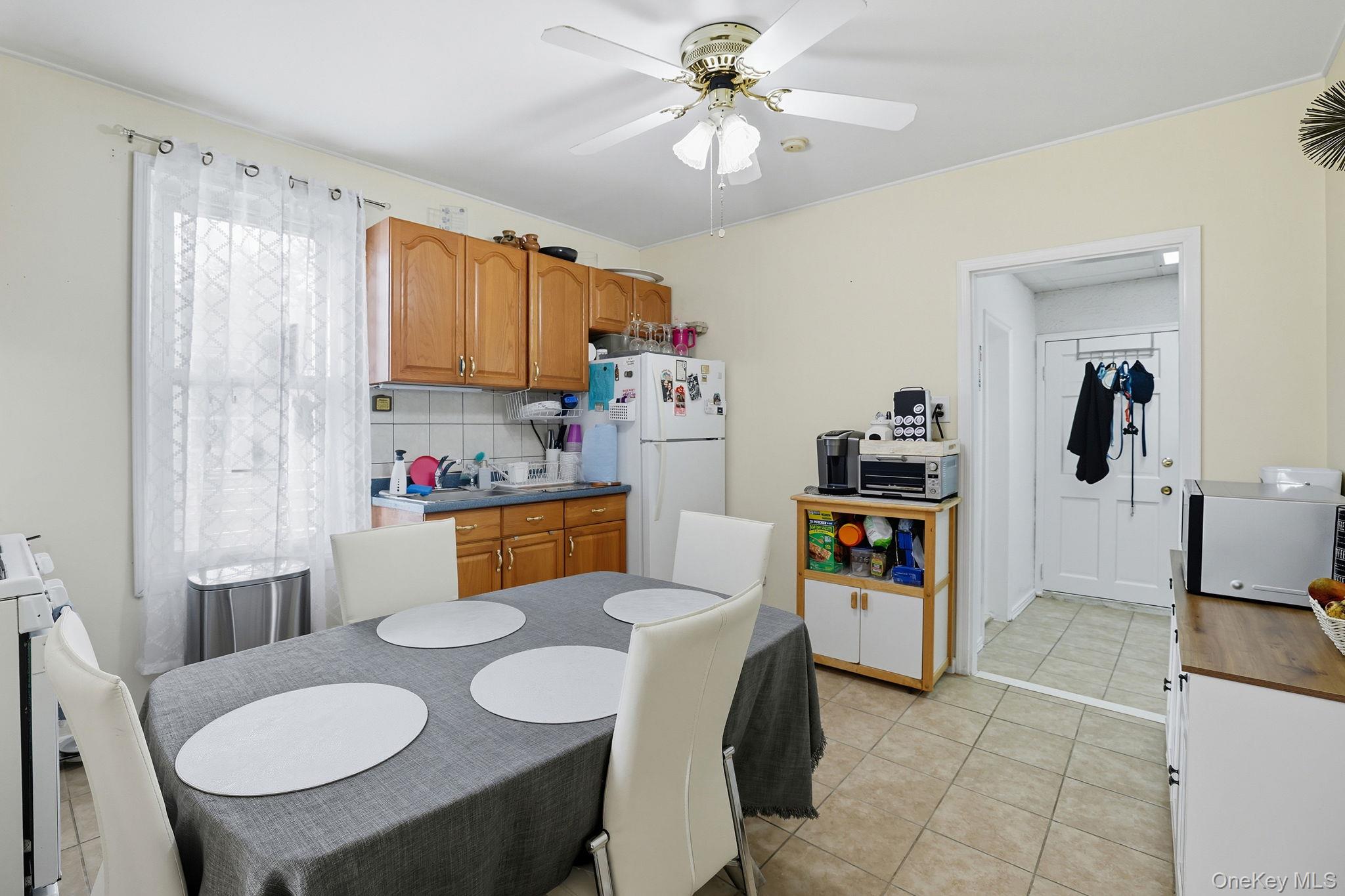 #17 photo, 261 Edwards Place, Yonkers , NY 10703