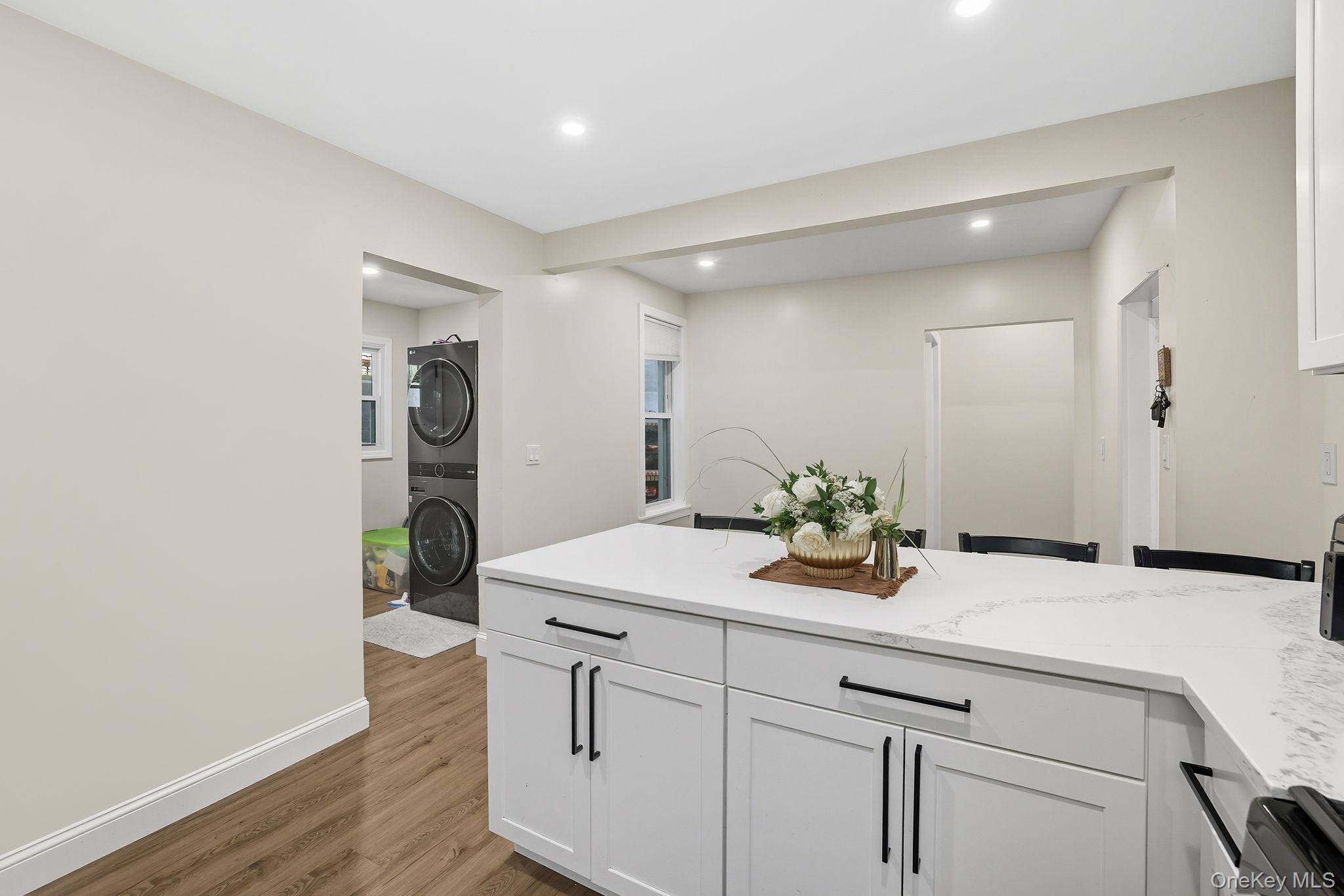 #8 photo, 261 Edwards Place, Yonkers , NY 10703