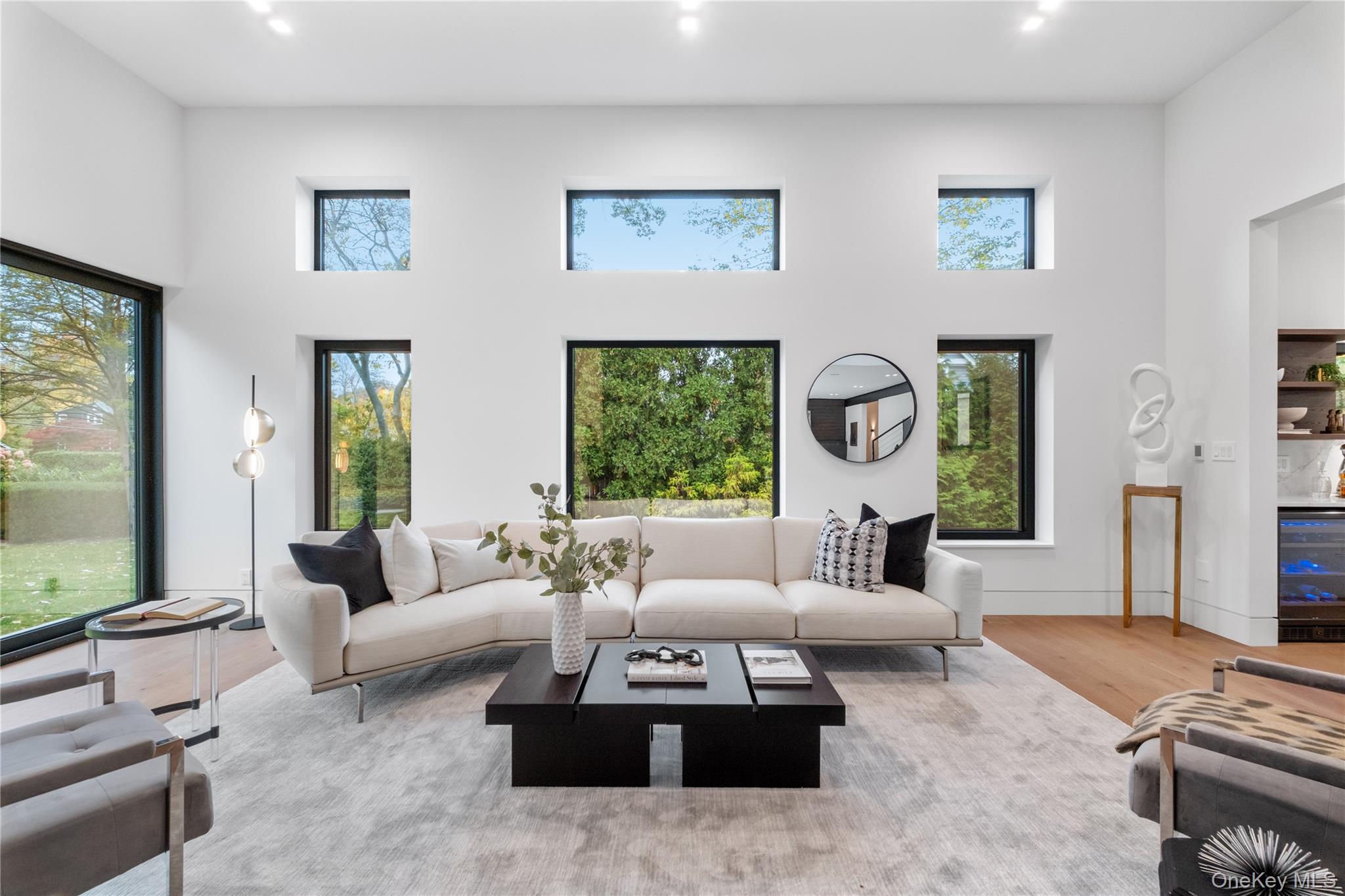 #20 photo, 800 Rushmore Avenue, Mamaroneck , NY 10543