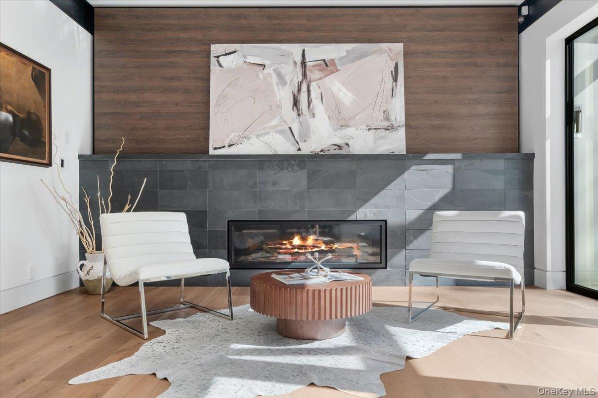 #8 photo, 800 Rushmore Avenue, Mamaroneck , NY 10543