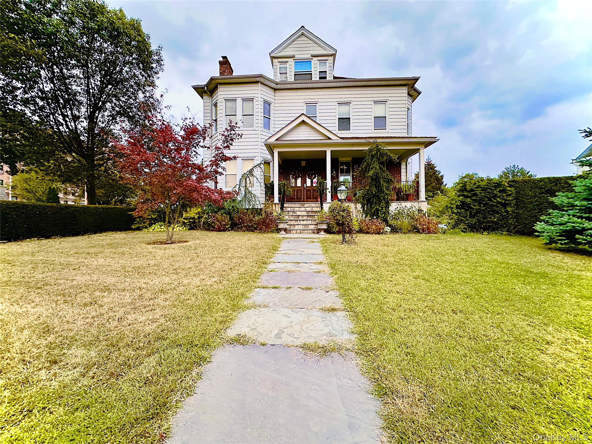 #1 photo, 4 Bancker Place, New Rochelle , NY 10805