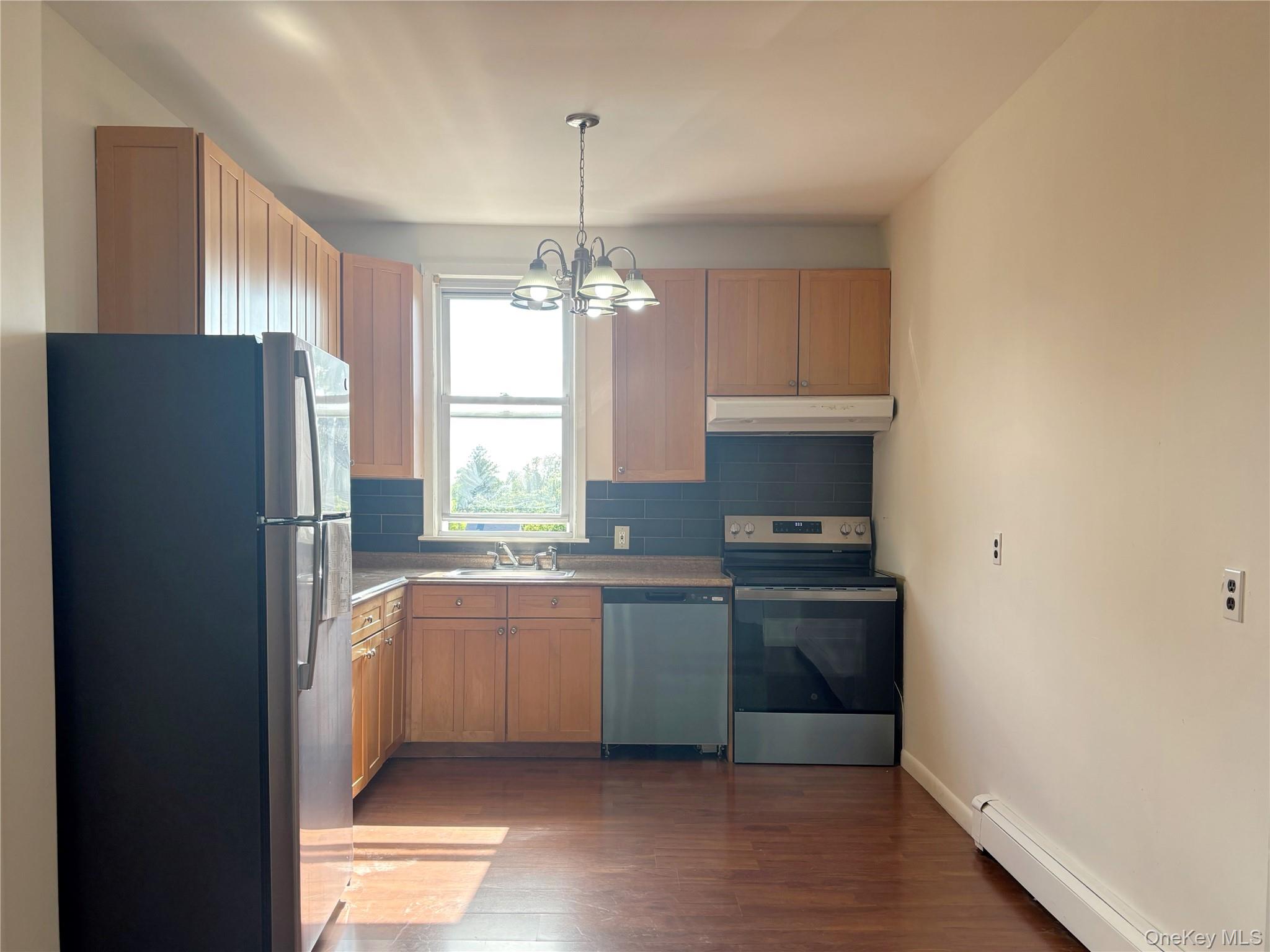 #7 photo, 4 Bancker Place, New Rochelle , NY 10805