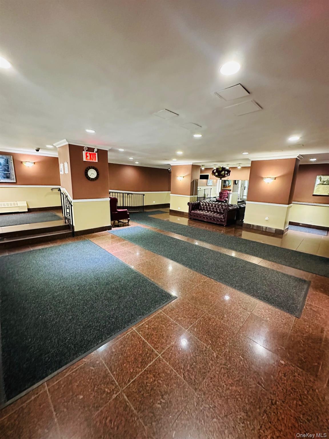 #5 photo, 3121 Middletown Road, Bronx , NY 10461