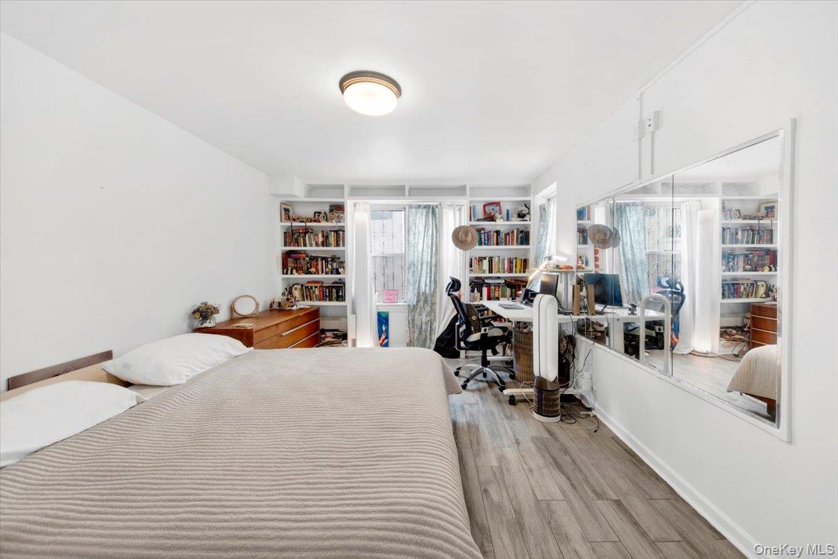 #12 photo, 2630 Kingsbridge Terrace, ブロンクス区 Bronx , NY 10463