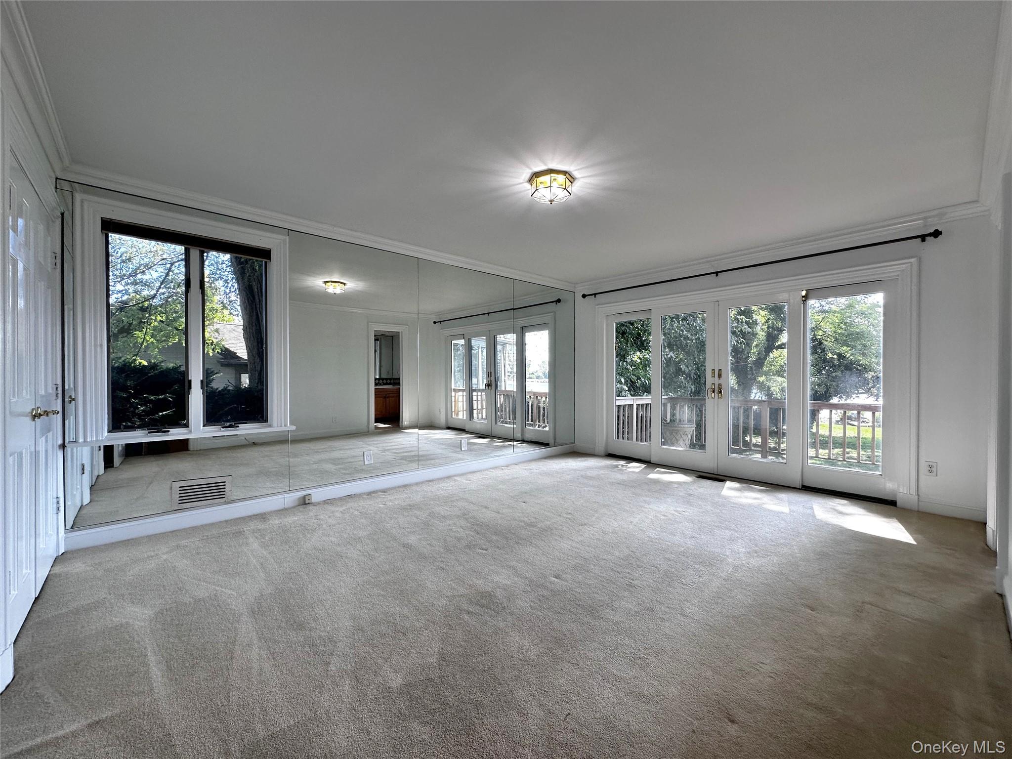 #18 photo, 1090 Bayhead Drive, Mamaroneck , NY 10543