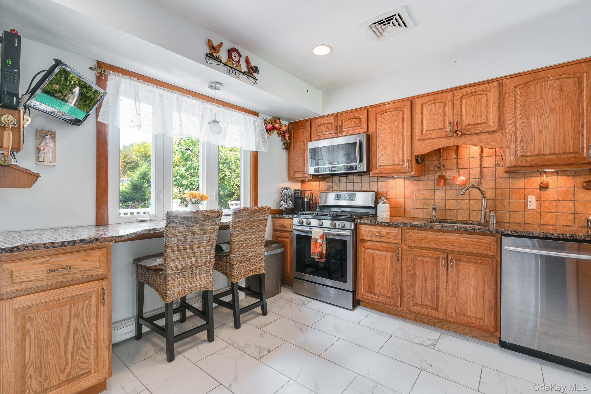 #8 photo, 34 Raker Road, Poughkeepsie , NY 12603