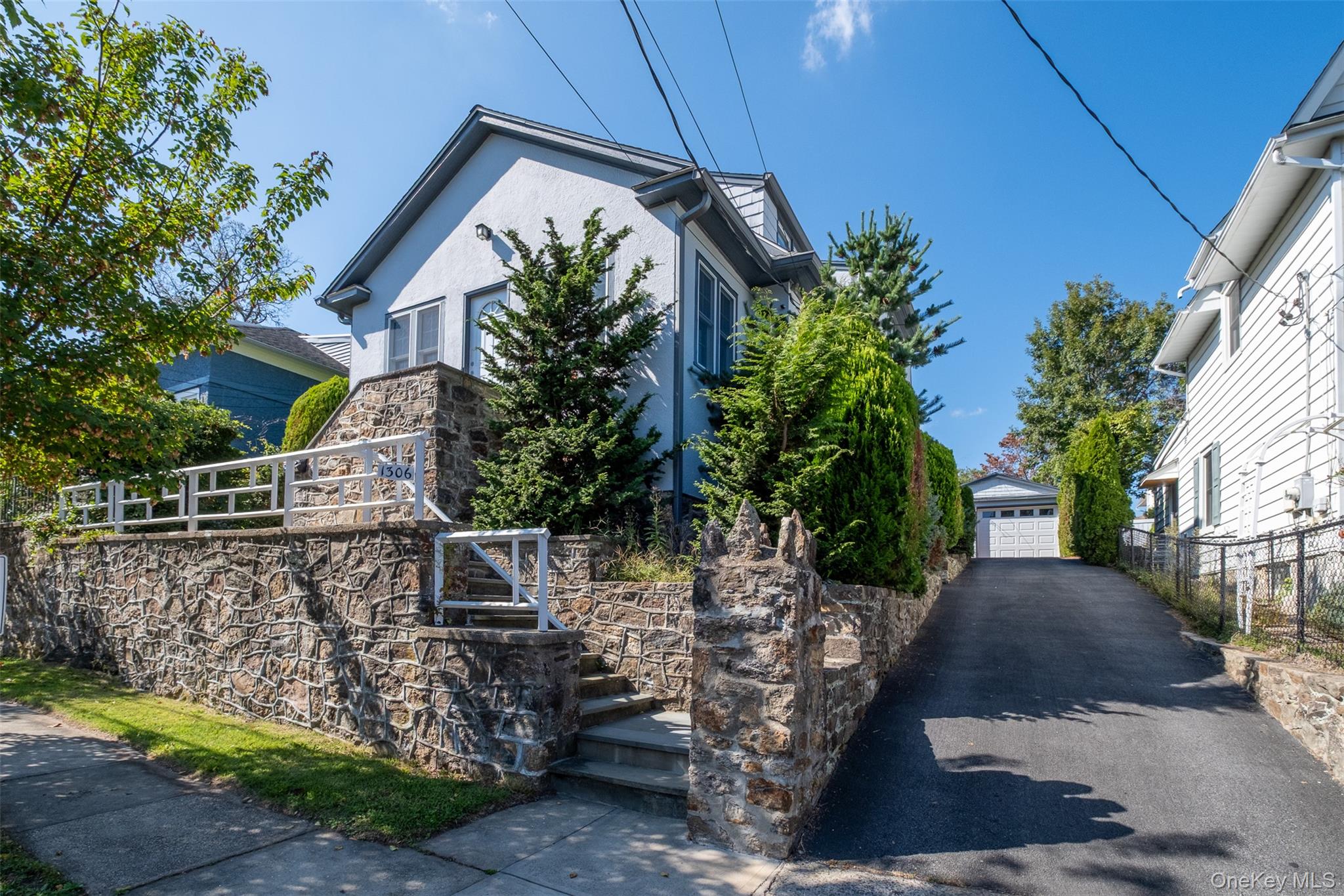 #1 photo, 1306 Henry Avenue, Mamaroneck , NY 10543