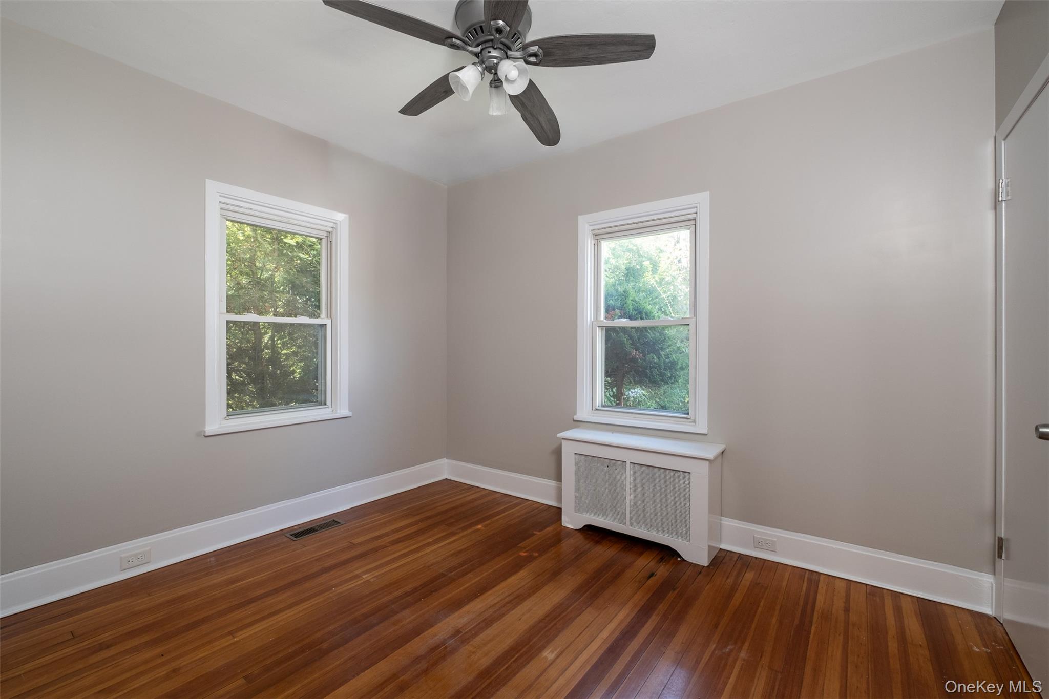 #14 photo, 1306 Henry Avenue, Mamaroneck , NY 10543